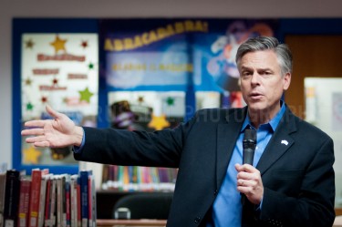 Presidential hopeful Jon Huntsman speaks to potential supporters at a Town Hall style meeting in Franklin, NH.   JULIAN RUSSELL | METROPOL